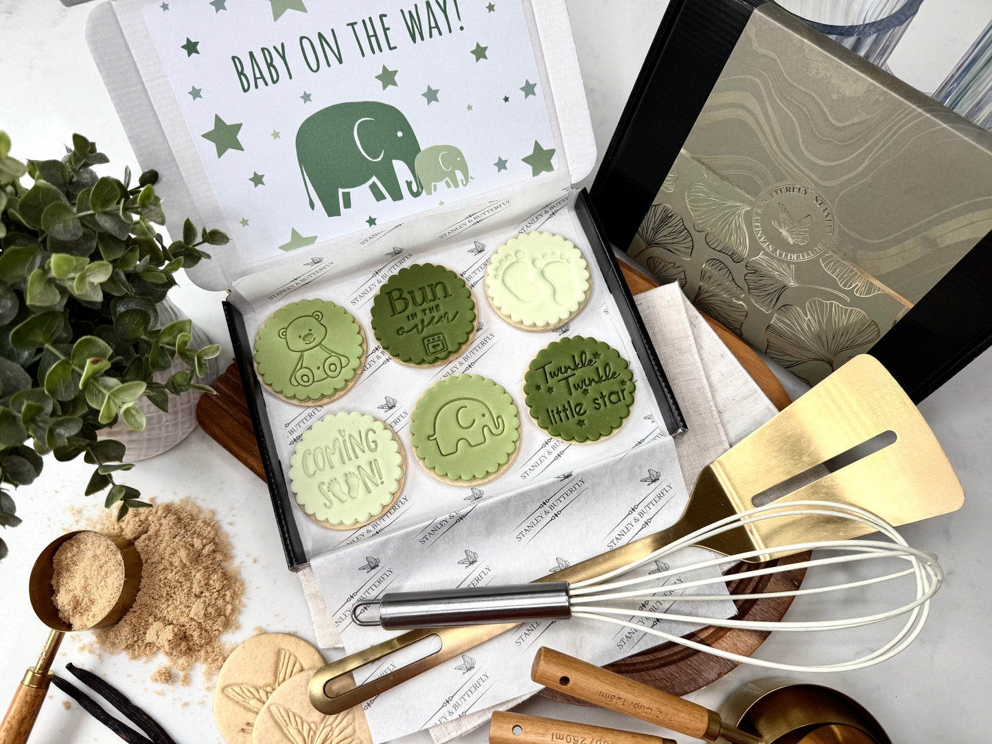 Pregnancy Gift - Christmas Green