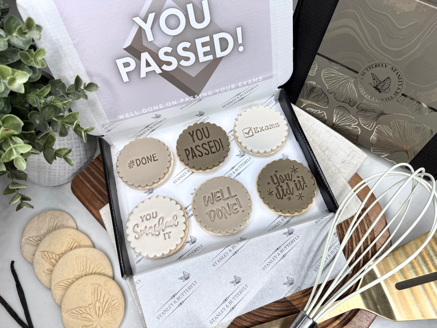 Exam Pass Gift - Neutral