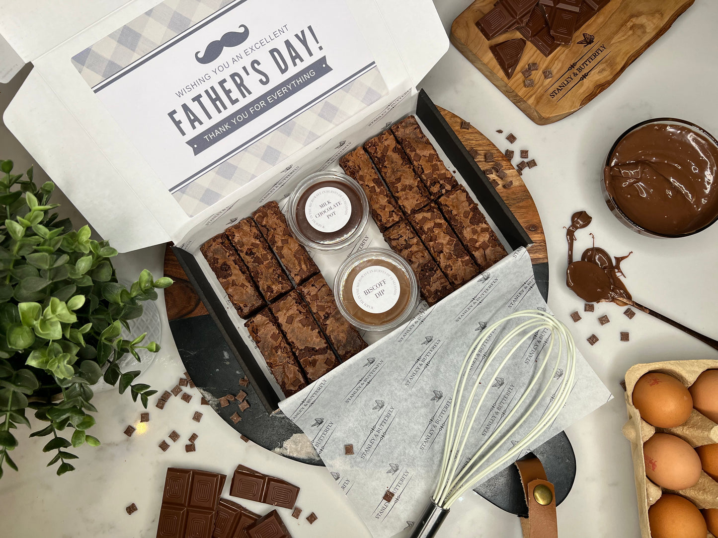 PREORDER 2024 | Bespoke Fathers Day Brownie Dipping Box