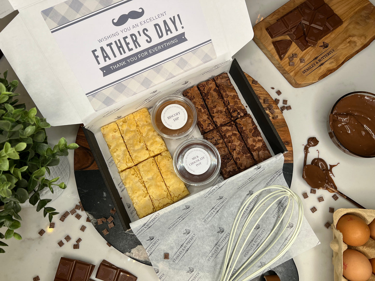 PREORDER 2024 | Bespoke Fathers Day Brownie & Blondie Dipping Box